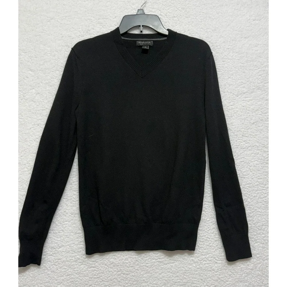 Banana Republic Mens Extra‎ Fine Merino Wool V-Neck Sweater Black M 506201-03